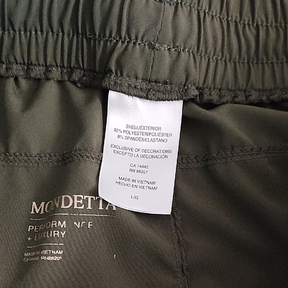 Women's Mondetta Athletic Shorts. - Picture 2 of 4